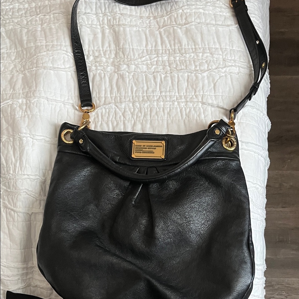 Like new Black Leather Shoulder Bag
